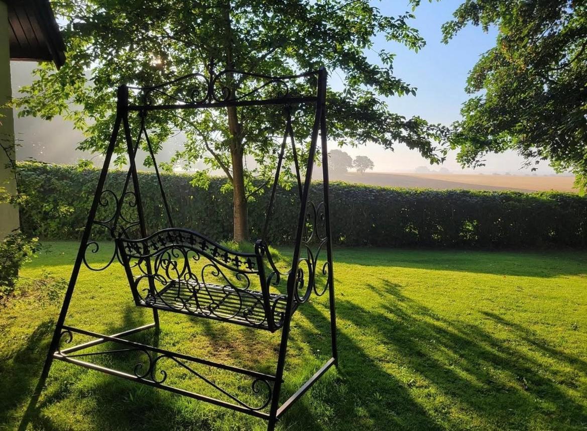 Aespoegarden Bed & Breakfast Klagstorp Exterior foto